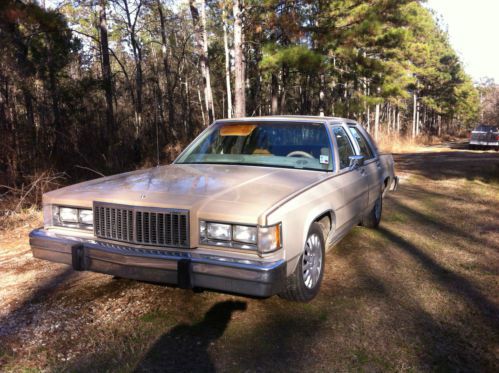 1986 mercury grand marquis 5.0 fuel inj. daily driver, cold a/c