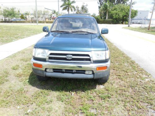 1997 Toyota 4Runner SR5 Sport Utility 4-Door 3.4L, image 3