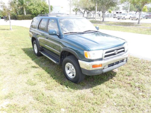 1997 Toyota 4Runner SR5 Sport Utility 4-Door 3.4L, image 4