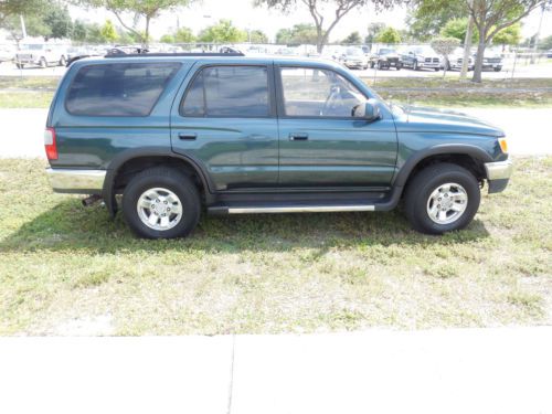 1997 Toyota 4Runner SR5 Sport Utility 4-Door 3.4L, image 5