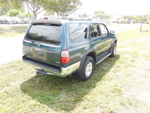 1997 Toyota 4Runner SR5 Sport Utility 4-Door 3.4L, image 6