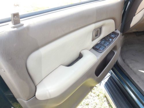 1997 Toyota 4Runner SR5 Sport Utility 4-Door 3.4L, image 16