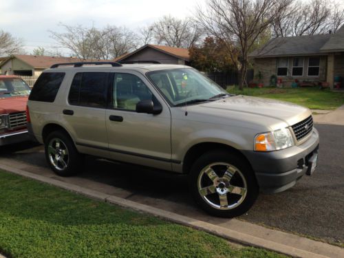 2004 ford explorer sport trac xlt sport utility 4-door 4.0l