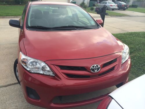 2011 toyota corolla le sedan 4-door 1.8l