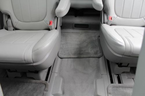 Heated Leather Sunroof 21K miles 2nd Row Captains Buick Certified Third Row, image 27