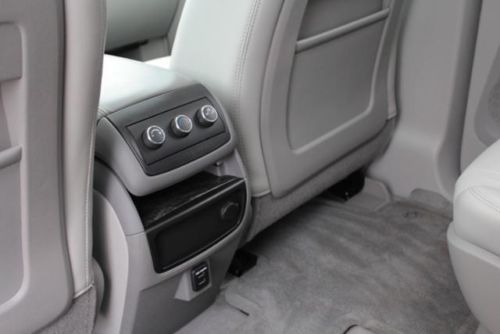 Heated Leather Sunroof 21K miles 2nd Row Captains Buick Certified Third Row, image 30