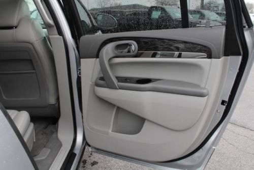 Heated Leather Sunroof 21K miles 2nd Row Captains Buick Certified Third Row, image 37