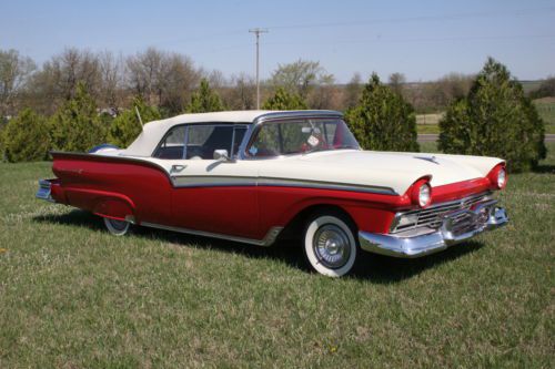 1957 Ford Fairlane 500 convertable 312 Thunderbird, auto SUPER NICE, image 2