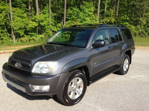 2004 toyota 4runner sr5 sport utility 4-door sunroof, leather seats, charcoal