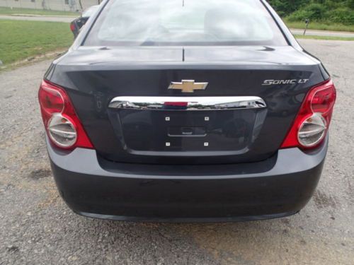 2013 Chevrolet Sonic, salvage, runs and drives, damaged, image 3