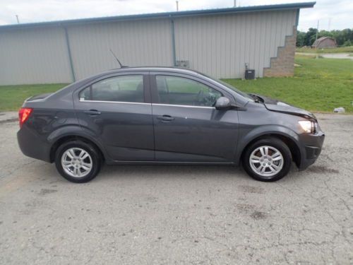 2013 Chevrolet Sonic, salvage, runs and drives, damaged, image 5
