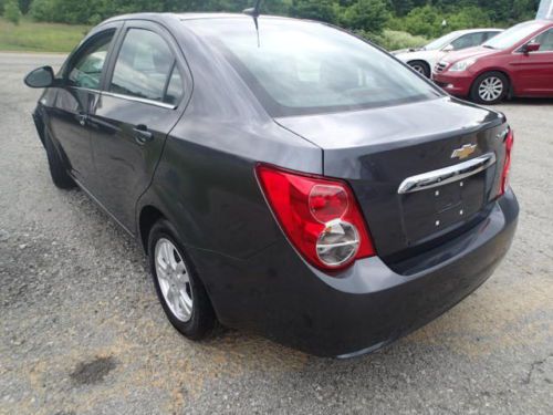 2013 Chevrolet Sonic, salvage, runs and drives, damaged, image 9