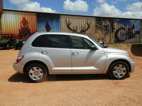 2006 chrysler pt cruiser...only 16,078 miles!!