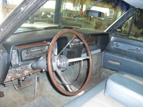 1962 lincoln continental (runs, moves, needs work)