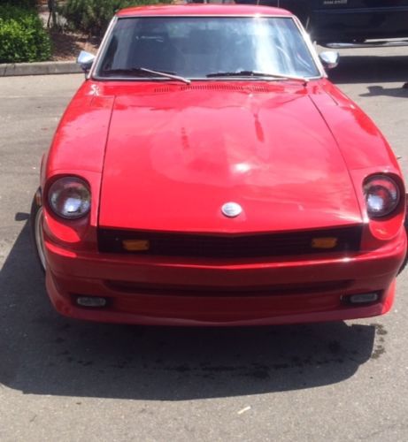 1974 datsun (nissan) 260z  4 speed very good condition