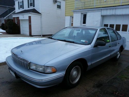 1995 chevrolet caprice classic sedan 4-door 4.3l