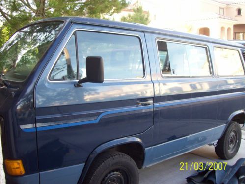 1984 volkswagen vanagon gl standard passenger van 3-door 1.9l