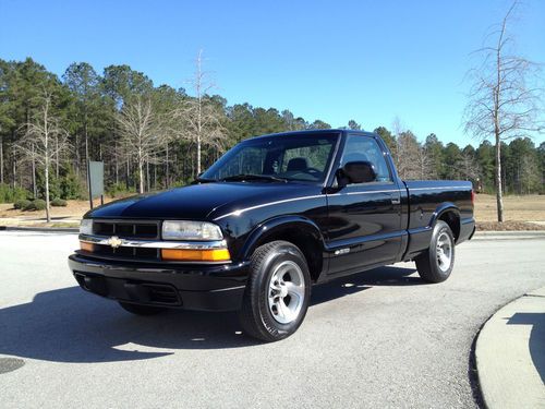 2000 chevy s-10  only 25k original miles!   2001,2002,2003