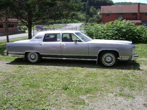 1979 lincoln continental williamsburg limited edition 21,000 miles excellent!!