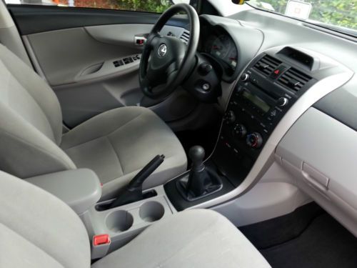 2013 Toyota Corolla L Sedan 4-Door 1.8L (manual), US $12,300.00, image 3