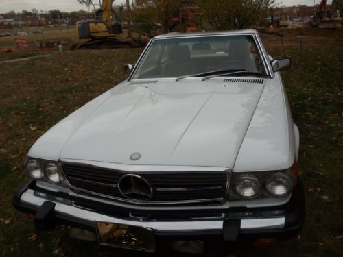 White 1986 Mercedes Benz 560SL Roadster low miles and great condition, US $13,000.00, image 8