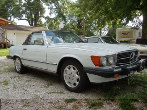 White 1986 Mercedes Benz 560SL Roadster low miles and great condition, US $13,000.00, image 11