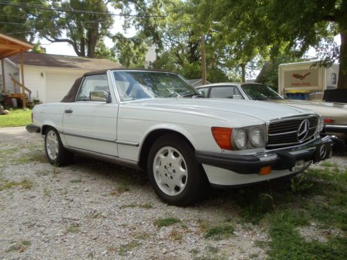 White 1986 Mercedes Benz 560SL Roadster low miles and great condition, US $13,000.00, image 18