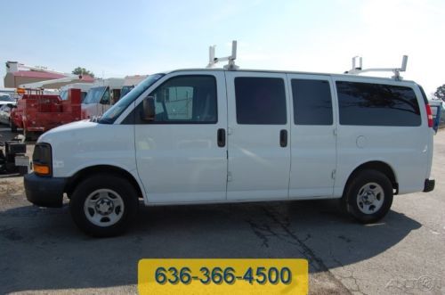 2005 upfitter used 5.3l v8 16v automatic rwd minivan/van