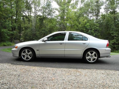 05 volvo s60 r sedan 4-door 2.5l (6) six speed standard s60r