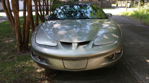 2000 pontiac firebird t-top 3.8 litre v6 automatic transmission