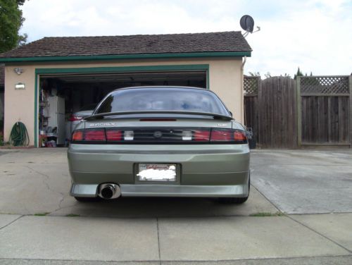 1998 Nissan 240SX LE Coupe 2-Door 5.7 V8, image 9