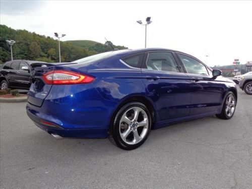 2013 ford fusion se