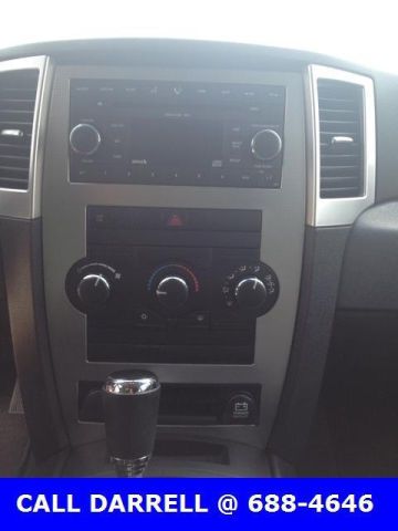 2008 jeep grand cherokee laredo