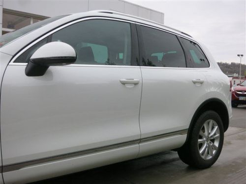 2013 Volkswagen Touareg Sport, US $29,982.00, image 4