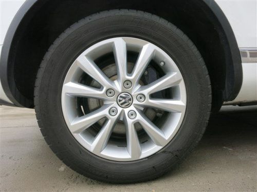 2013 Volkswagen Touareg Sport, US $29,982.00, image 7