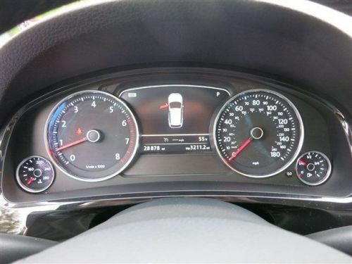 2013 Volkswagen Touareg Sport, US $29,982.00, image 11