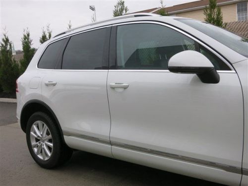 2013 Volkswagen Touareg Sport, US $29,982.00, image 12
