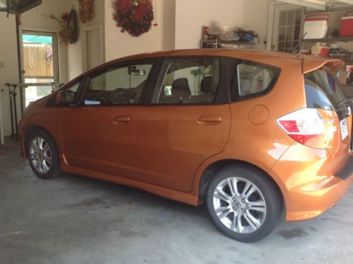 2010 honda fit sport hatchback 4-door 1.5l