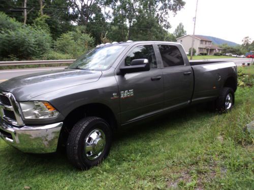 Ram 3500 4x4 crewcab dually 6 speed cummins