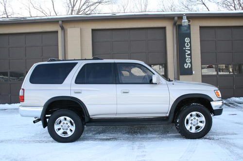 1998 toyota 4runner sr5 - only 74k miles - nicest sr5 in the country - bid now !