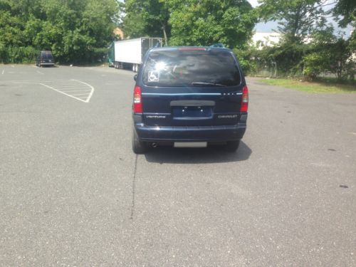 VAN WHEELCHAIR HANDICAP CHEVROLET VENTURE 2004 SIDE ENTRY BRAUN MANUAL RAMP, US $5,499.00, image 3