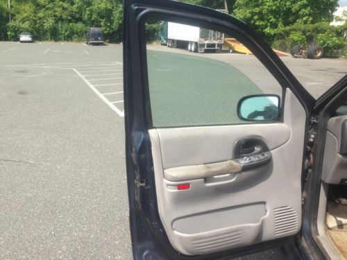 VAN WHEELCHAIR HANDICAP CHEVROLET VENTURE 2004 SIDE ENTRY BRAUN MANUAL RAMP, US $5,499.00, image 8