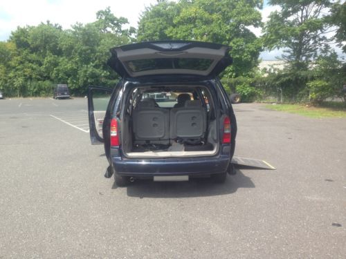 VAN WHEELCHAIR HANDICAP CHEVROLET VENTURE 2004 SIDE ENTRY BRAUN MANUAL RAMP, US $5,499.00, image 12