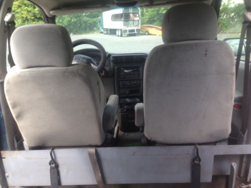 VAN WHEELCHAIR HANDICAP CHEVROLET VENTURE 2004 SIDE ENTRY BRAUN MANUAL RAMP, US $5,499.00, image 13