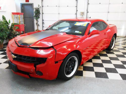 2012 Chevrolet Camaro 32k Miles! NO RESERVE Salvage Repairable Damaged Project, image 26
