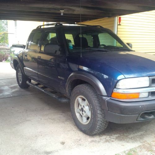 2004 chevrolet s10 zr5 crew cab pickup 4-door 4.3l