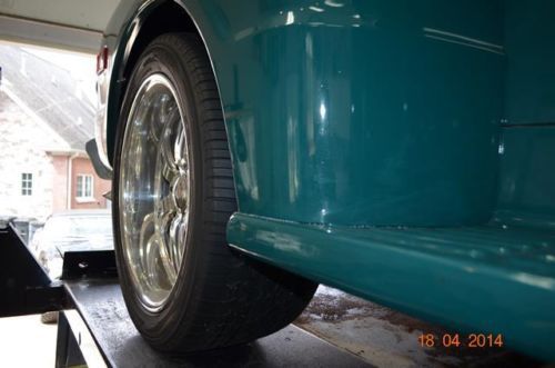 1969 Chevy C-10 stepside restored 4 wheel disc Offenhauser, Hurst 20 inch wheels, US $19,500.00, image 16