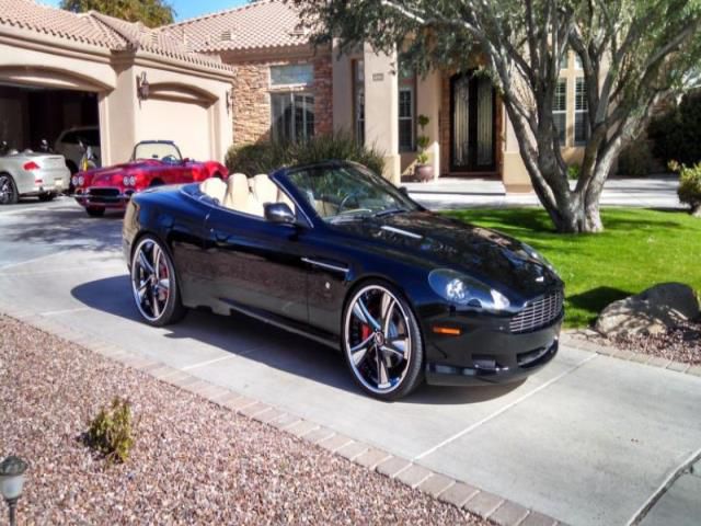 Aston martin db9 volante convertible 2-door