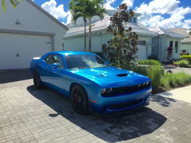 2015 dodge challenger hellcat