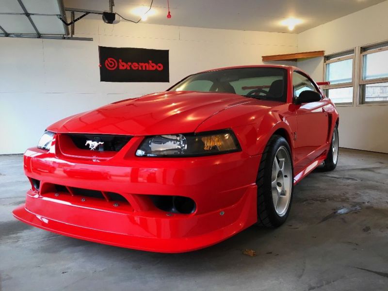 2000 ford mustang cobra r